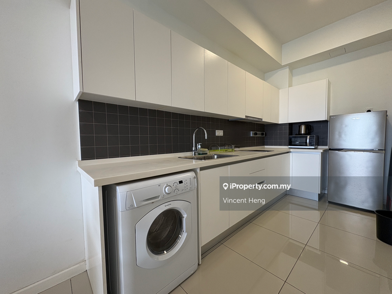 Condominium for Sale in Urbana Residences by Vincent Heng - iProperty.com.my