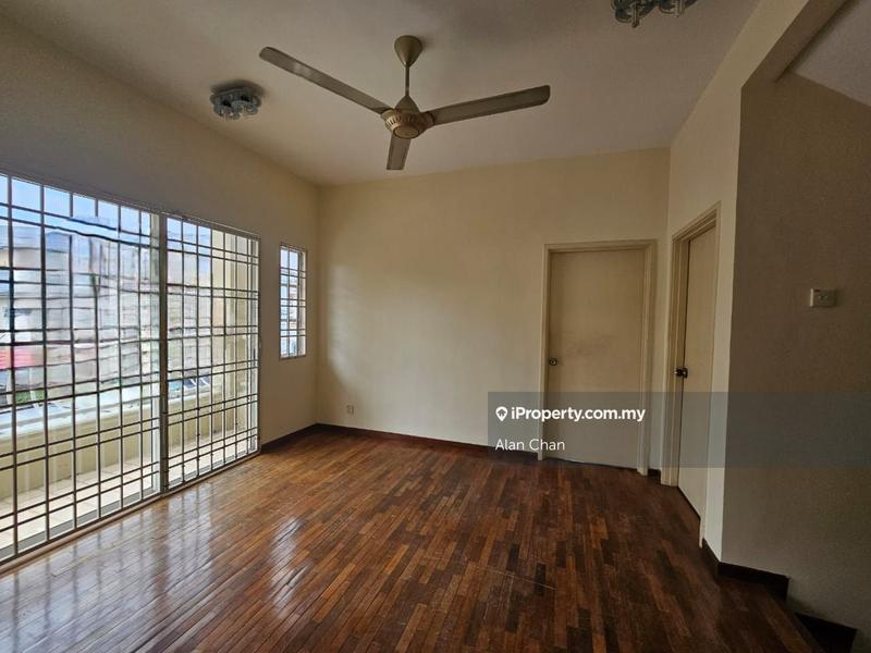 Rumah Teres 2.5-Tingkat untuk Dijual di Bandar Puteri Puchong, Puchong oleh Alan Chan - iProperty.com.my