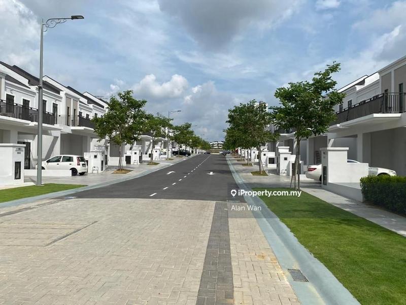 Rumah Berangkai 2 Tingkat untuk Dijual di Bandar Baru Salak Tinggi, Sepang oleh Alan Wan - iProperty.com.my
