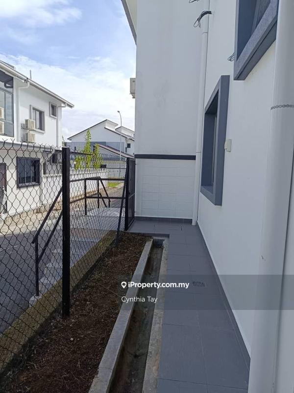 Rumah Teres 2-Tingkat untuk Dijual di Seremban 2, Negeri Sembilan oleh Cynthia Tay - iProperty.com.my
