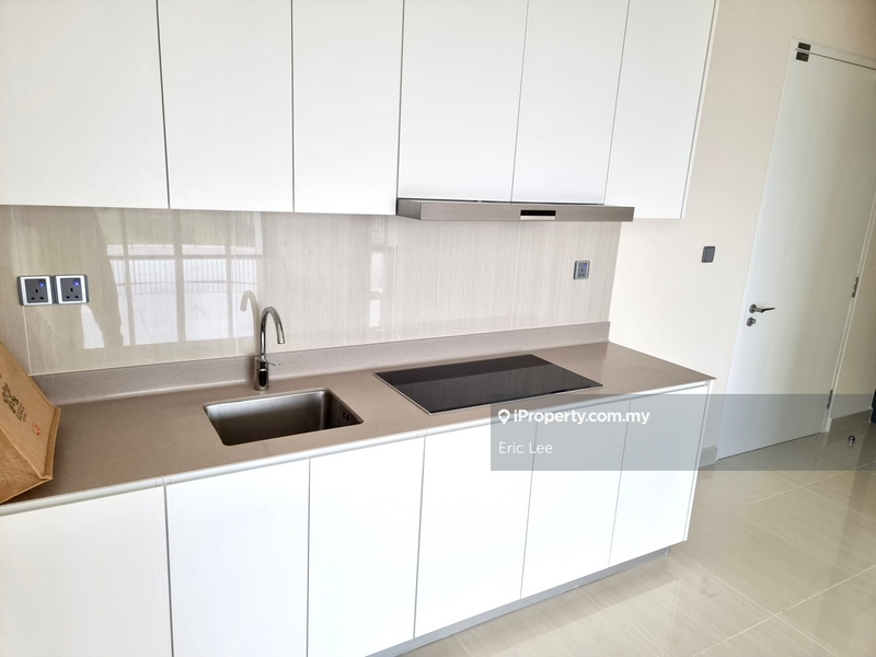 Service Residence for Sale in Senada Residence @ KLGCC Resort by Eric Lee - iProperty.com.my