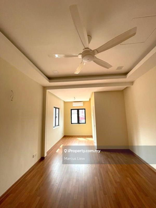 Semi-Detached House for Sale in Taman Overseas Union (Taman Oug), Jalan Klang Lama (Old Klang Road) by Marcus Liew - iProperty.com.my