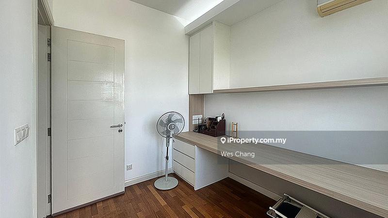 Kondominium untuk Dijual di Surian Residences oleh Wes Chang - iProperty.com.my