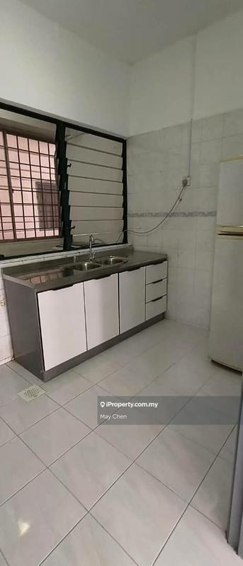 Kondominium untuk Dijual di Kelana Parkview Condominium oleh May Chen - iProperty.com.my