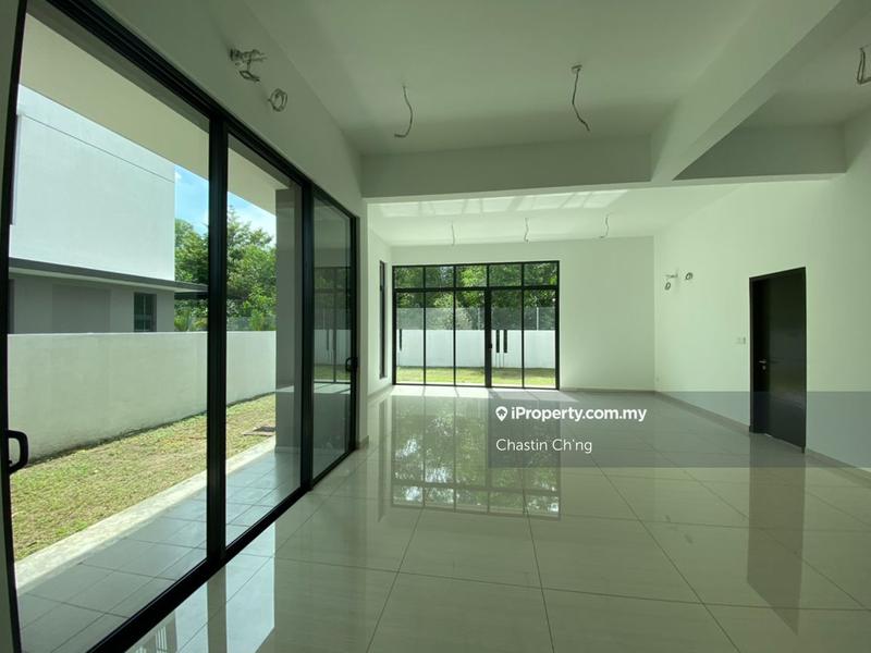 Semi-Detached House for Sale in Bukit Rahman Putra, Sungai Buloh by Chastin Ch'ng - iProperty.com.my