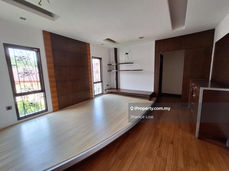 Bungalow House for Sale in Bandar Puteri Puchong, Puchong by Shanice Low - iProperty.com.my