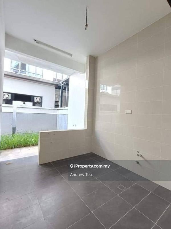 Semi-Detached House for Sale in Taman Desa Tebrau, Tebrau by Andrew Teo - iProperty.com.my