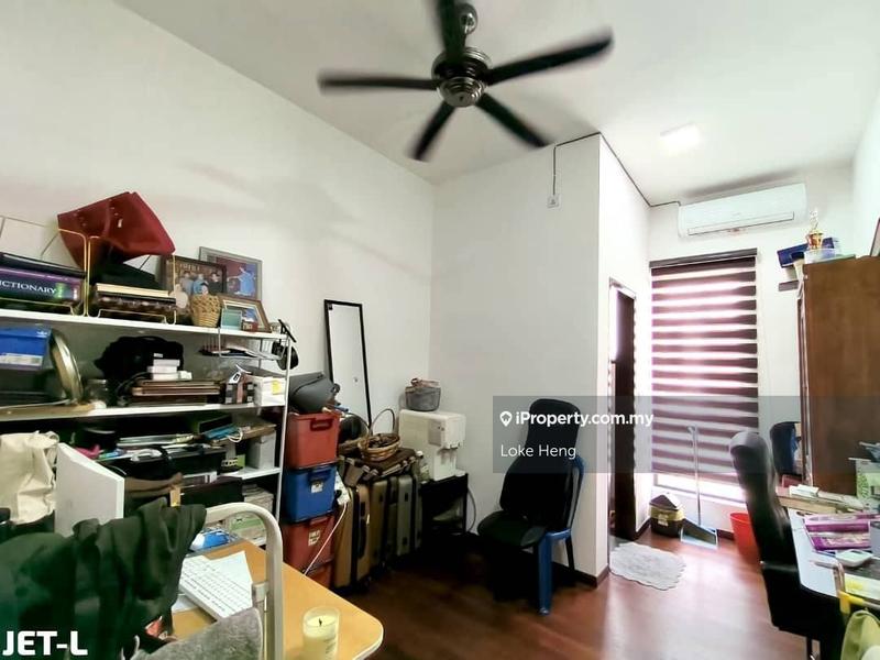 Rumah Berangkai 3 Tingkat untuk Dijual di Setia Utama, Setia Alam oleh Loke Heng - iProperty.com.my
