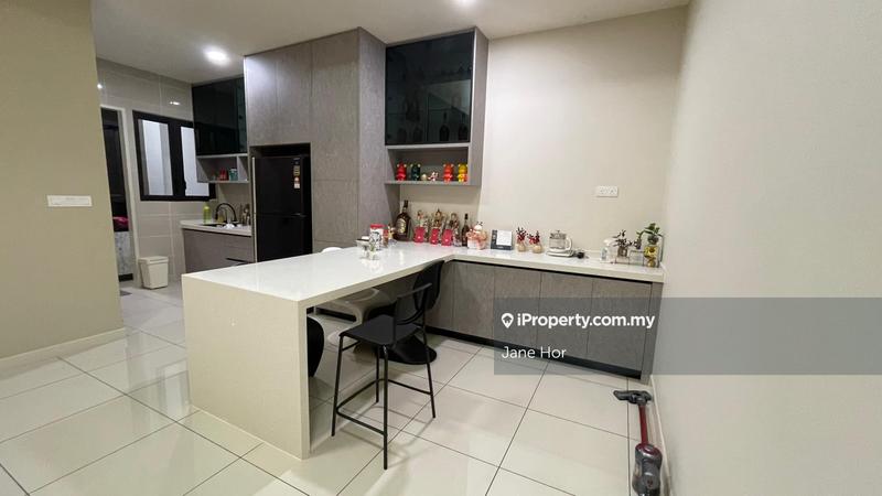 Rumah Bandar untuk Dijual di 16 Sierra, Puchong oleh Jane Hor - iProperty.com.my