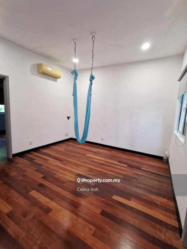 Terraced House for Sale in Valencia, Sungai Buloh by Celina Koh - iProperty.com.my