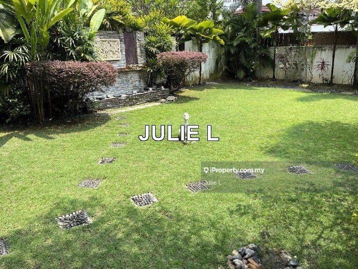 Bungalow House for Sale in Taman Bukit Pantai, Bangsar by Julie L - iProperty.com.my