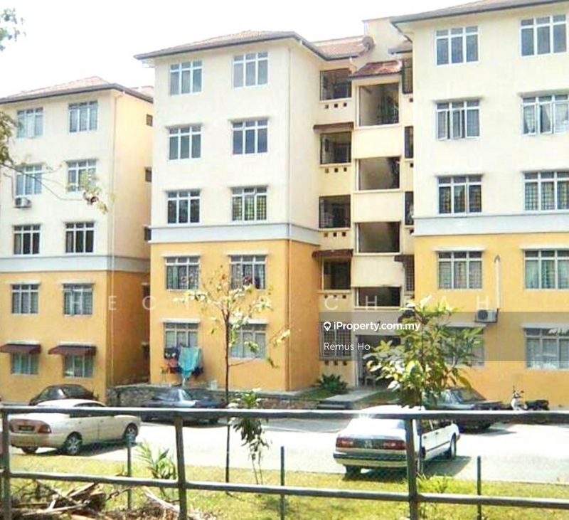 For Sale - Seri Baiduri