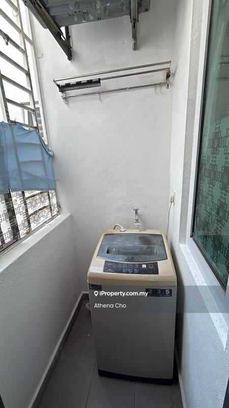 Kediaman Servis untuk Disewa di Mesahill oleh Athena Cho - Balcony - iProperty.com.my