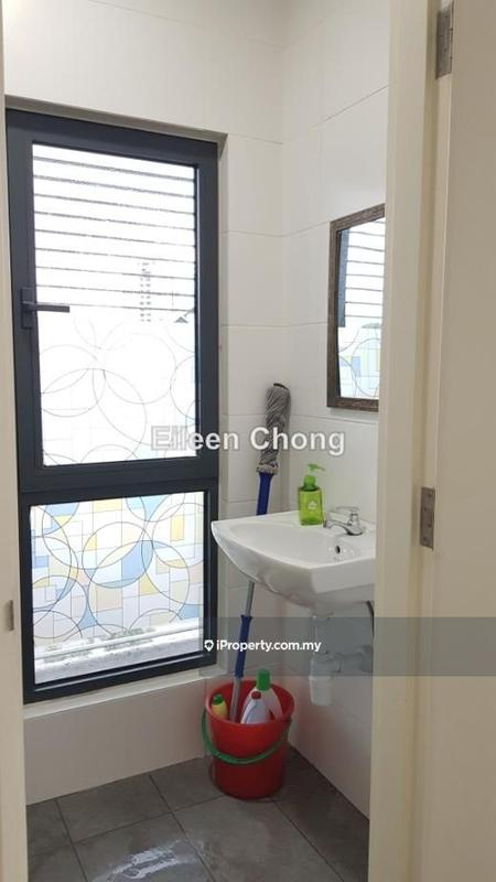 For Sale - Tropicana Avenue Business Suites