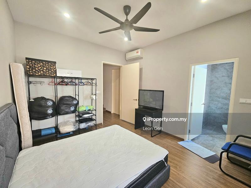 Rumah Berangkai 2 Tingkat untuk Dijual di Bandar Rimbayu, Telok Panglima Garang oleh Leon Goh - iProperty.com.my