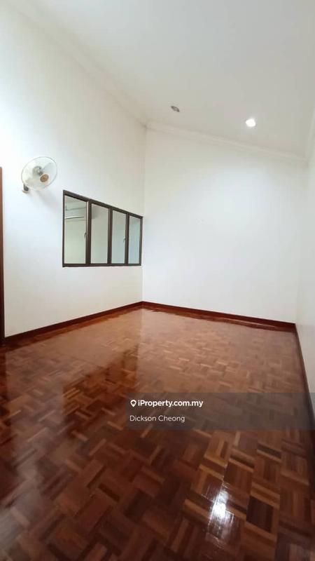 Rumah Berangkai 2.5 Tingkat untuk Dijual di Bandar Utama 7, Bandar Utama oleh Dickson Cheong - iProperty.com.my