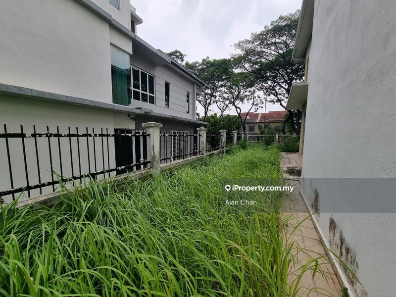 Bungalow House for Sale in 16 Sierra, Puchong by Alan Chan - iProperty.com.my