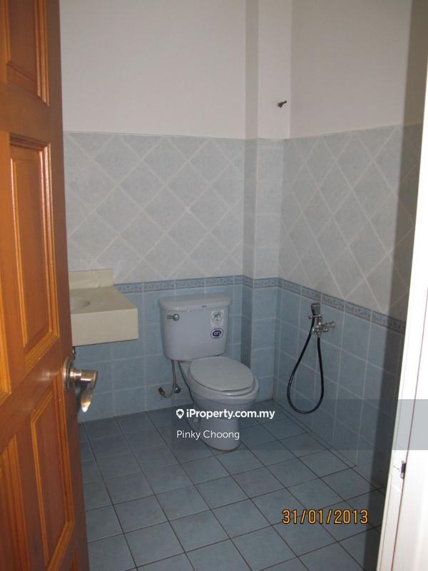 Rumah Berangkai 2.5 Tingkat untuk Dijual di Bandar Sri Damansara, Selangor oleh Pinky Choong - iProperty.com.my