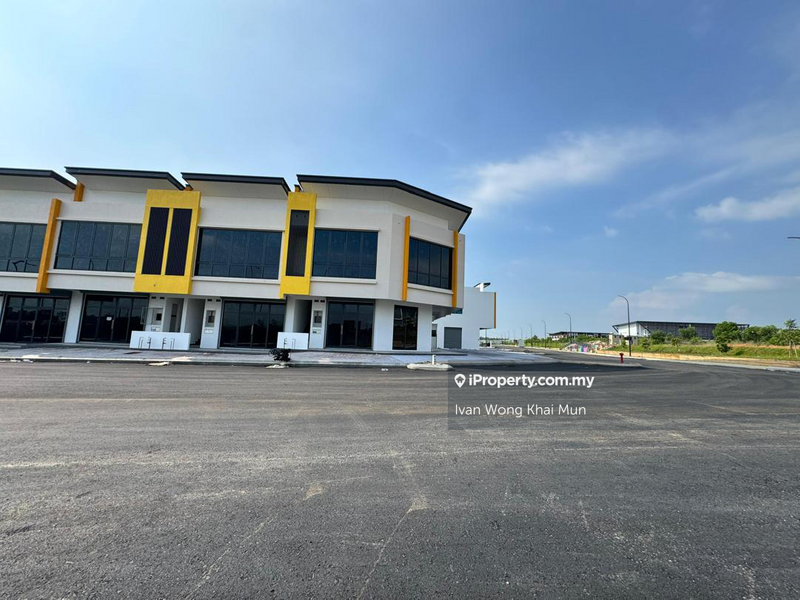 Shop / Office untuk Dijual di Alam Impian, Shah Alam oleh Ivan Wong Khai Mun - iProperty.com.my