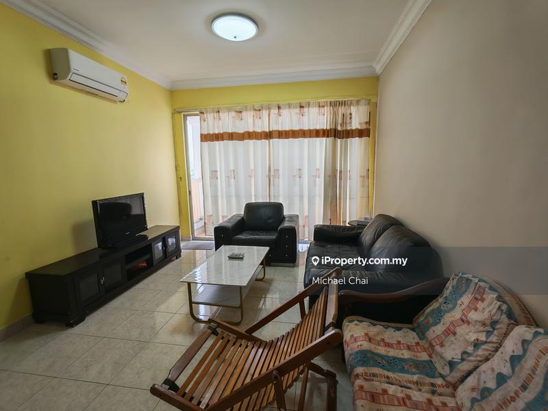 For Rent - Koi Tropika