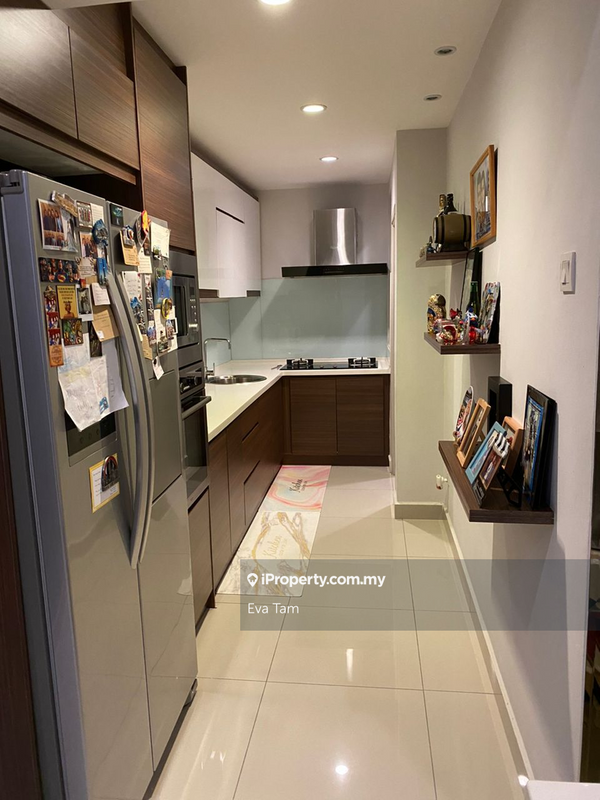 Kondominium untuk Dijual di Residence 8 oleh Eva Tam - iProperty.com.my