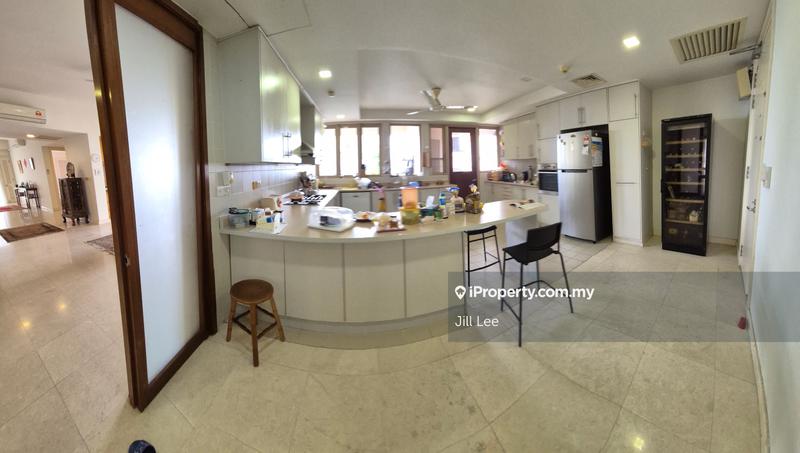 For Sale - Hampshire Park Condominium