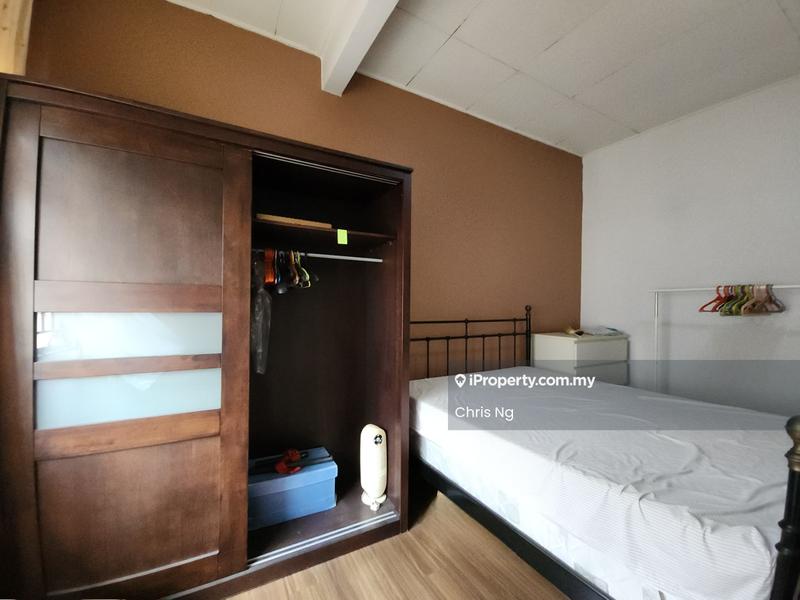 Rumah Teres 2-Tingkat untuk Dijual di Kota Kemuning, Shah Alam oleh Chris Ng - Bedroom - iProperty.com.my