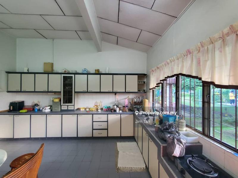 Bungalow House for Sale in Taman Sri Sentosa, Jalan Klang Lama (Old Klang Road) by Jim Tan - iProperty.com.my