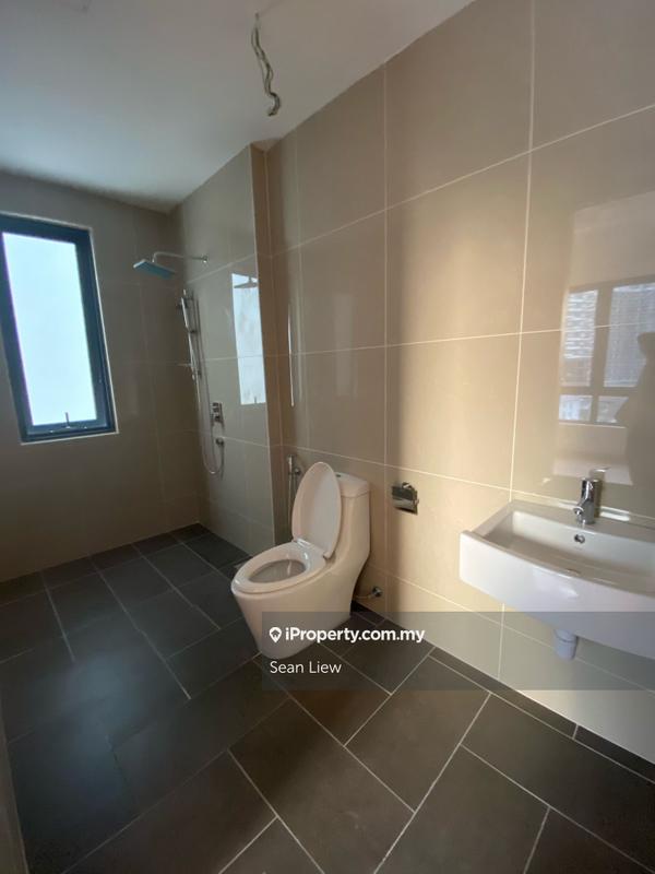 4-storey Terraced House for Sale in Damansara Perdana, Selangor by Sean Liew - iProperty.com.my