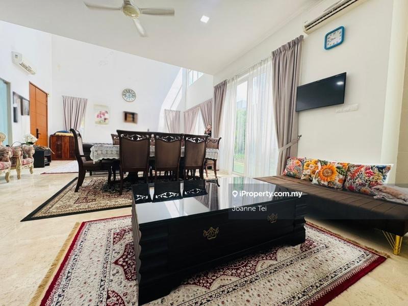 Bungalow House for Sale in Lakefront Villa, Cyberjaya by Joanne Tei - iProperty.com.my