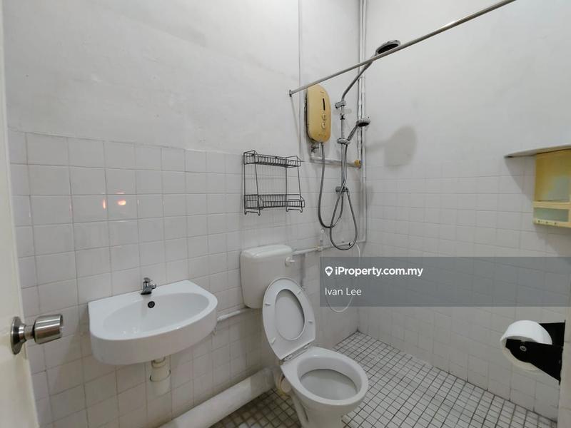 2-storey Terraced House for Sale in Taman Sea, Petaling Jaya by Ivan Lee - iProperty.com.my