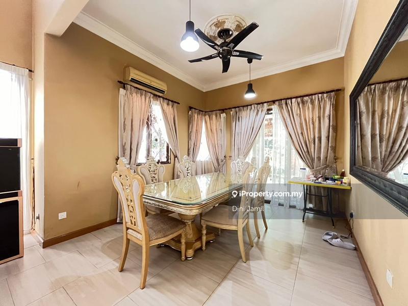 Rumah Teres 2-Tingkat untuk Dijual di Bukit Jelutong, Shah Alam oleh Dini Jamil - iProperty.com.my