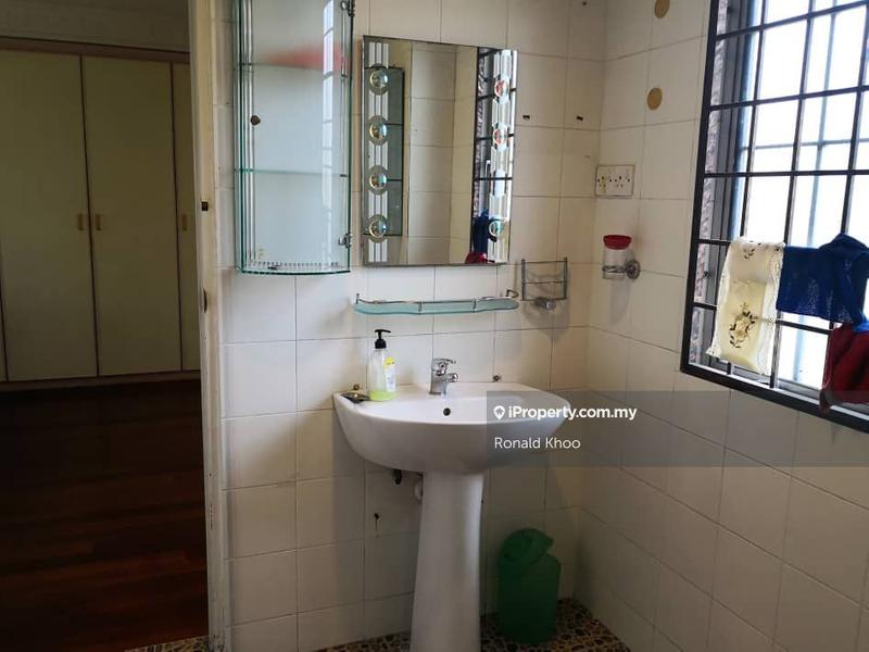 Banglo untuk Dijual di PJ ss1 kg tungku, Petaling Jaya oleh Ronald Khoo - iProperty.com.my