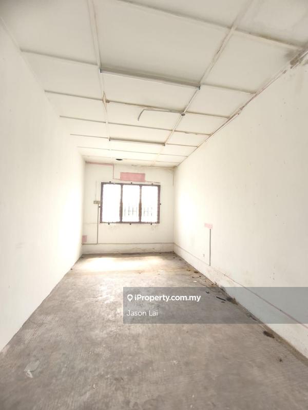 Shop / Office for Rent in Bandar Baru Sungai Buloh, Sungai Buloh by Jason Lai - iProperty.com.my