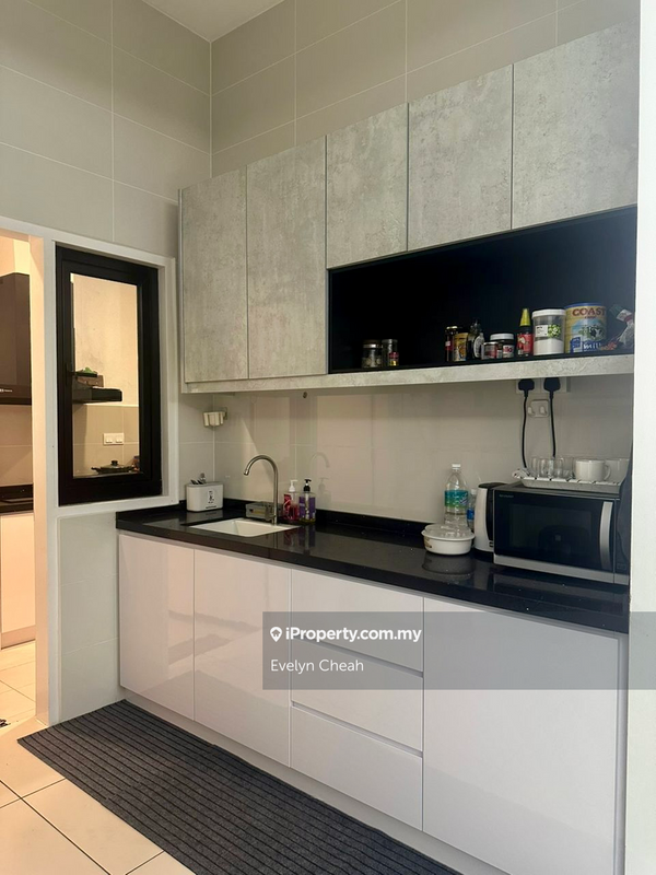 Kondominium untuk Dijual di Sky Condominium (Skyz Residence) oleh Evelyn Cheah - iProperty.com.my