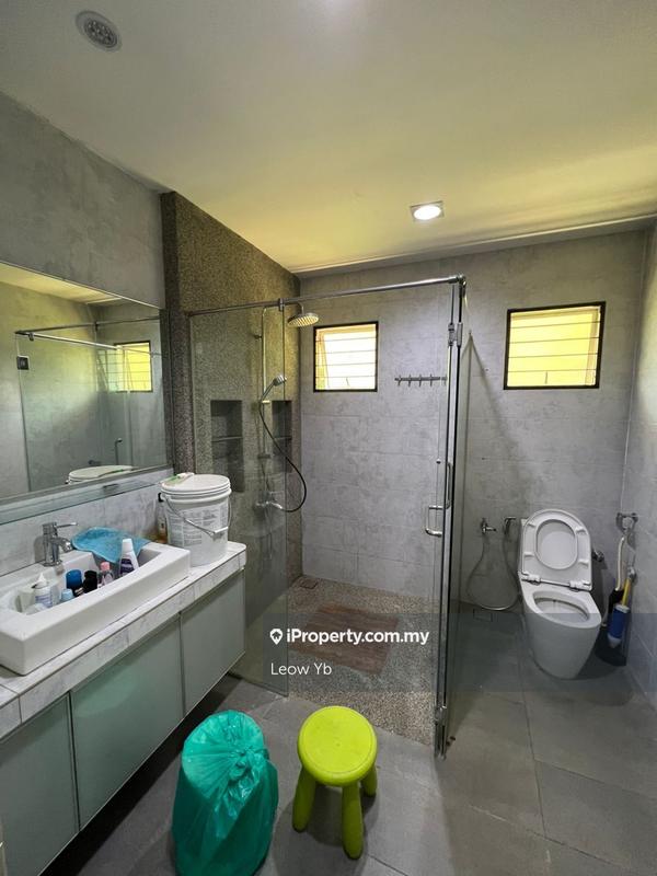 Banglo untuk Dijual di Seksyen 4, Petaling Jaya oleh Leow Yb - iProperty.com.my