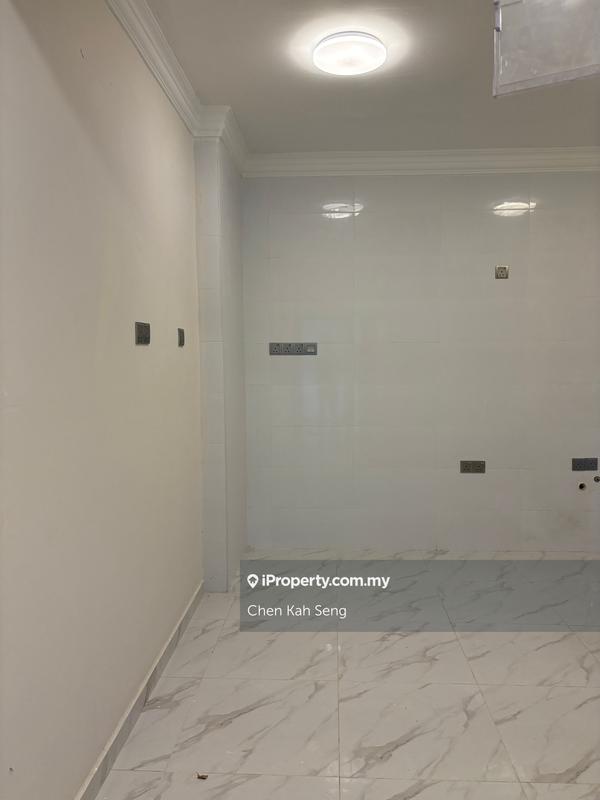 Kondominium untuk Dijual di Ehsan Ria oleh Chen Kah Seng - iProperty.com.my