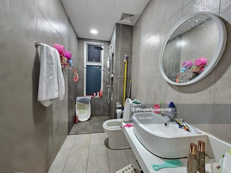 For Sale - Emerald Hill