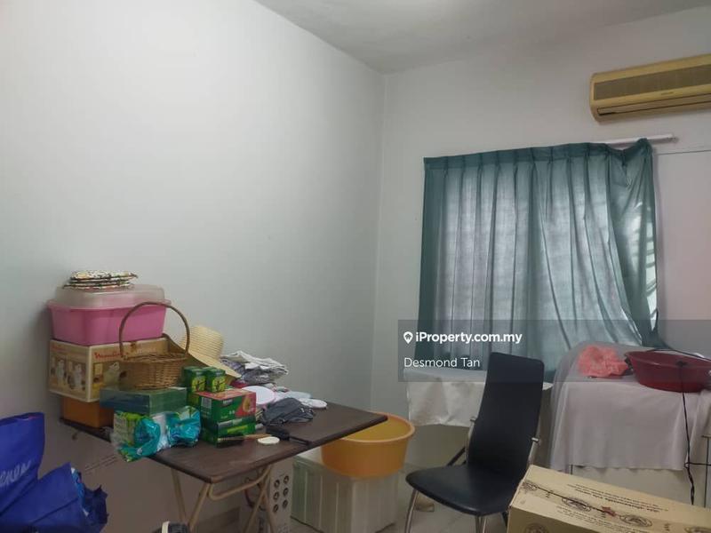 Semi-Detached House for Sale in Damansara Jaya, Petaling Jaya by Desmond Tan - iProperty.com.my