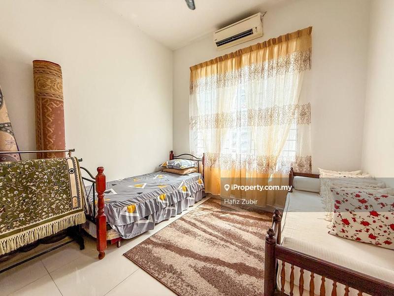 Rumah Berkembar untuk Dijual di 8da2t, Ulu Kelang oleh Hafiz Zubir - iProperty.com.my