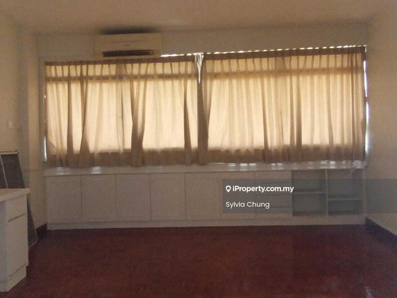 Kondominium untuk Disewa di Signal Hill Tower oleh Sylvia Chung - Living Room - iProperty.com.my