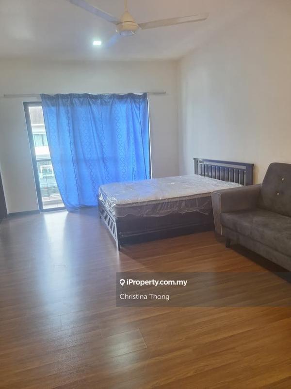 Rumah Berangkai 3 Tingkat untuk Dijual di Lake Fields, Sungai Besi oleh Christina Thong - iProperty.com.my