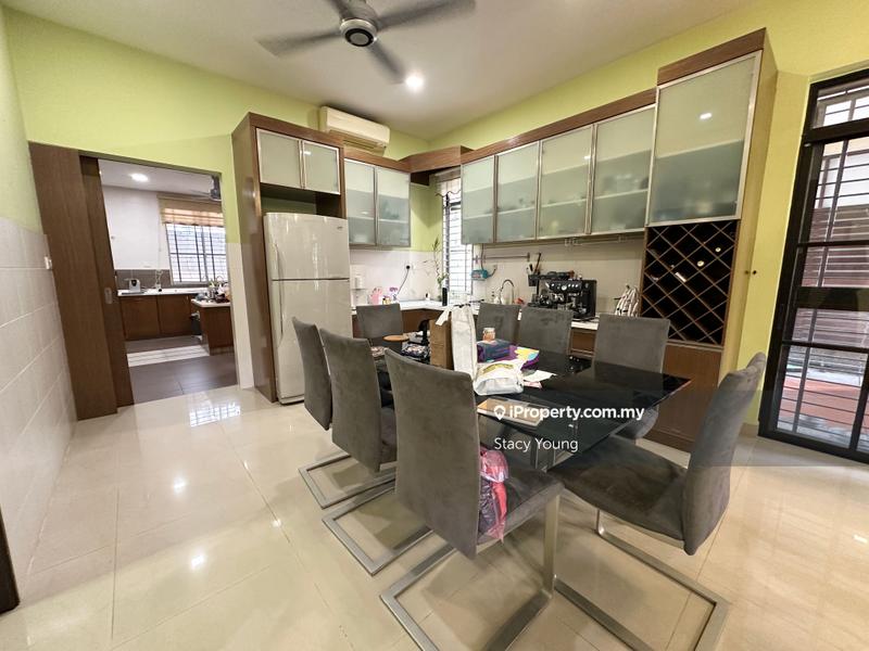 Rumah Berkembar untuk Dijual di Bukit Sungai Long, Bandar Sungai Long oleh Stacy Young - iProperty.com.my