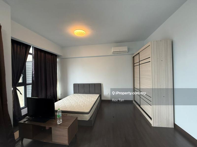 For Rent - 28 Boulevard