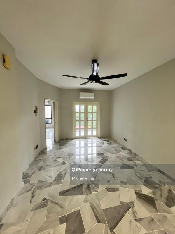 For Rent - Danau Permai