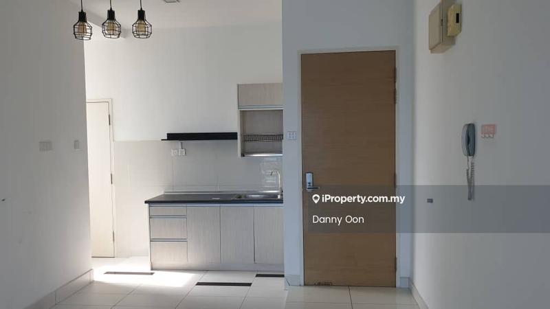 Kediaman Servis untuk Dijual di Skypod Residence oleh Danny Oon - Kitchen - iProperty.com.my