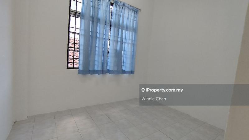 Apartment for Sale in Kings Height by Winnie Chan - iProperty.com.my