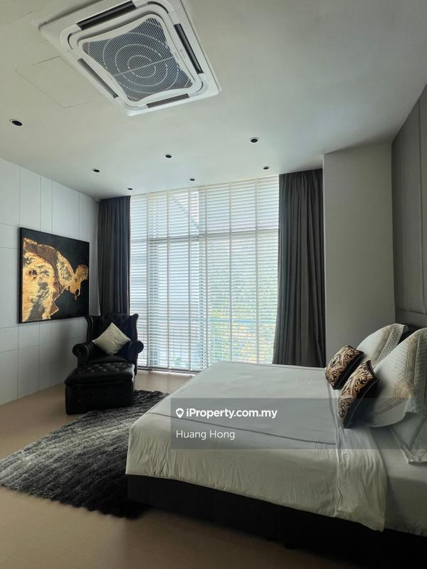 Rumah Berangkai 3 Tingkat untuk Dijual di Schubert, Symphony Hills, Cyberjaya oleh Huang Hong - iProperty.com.my