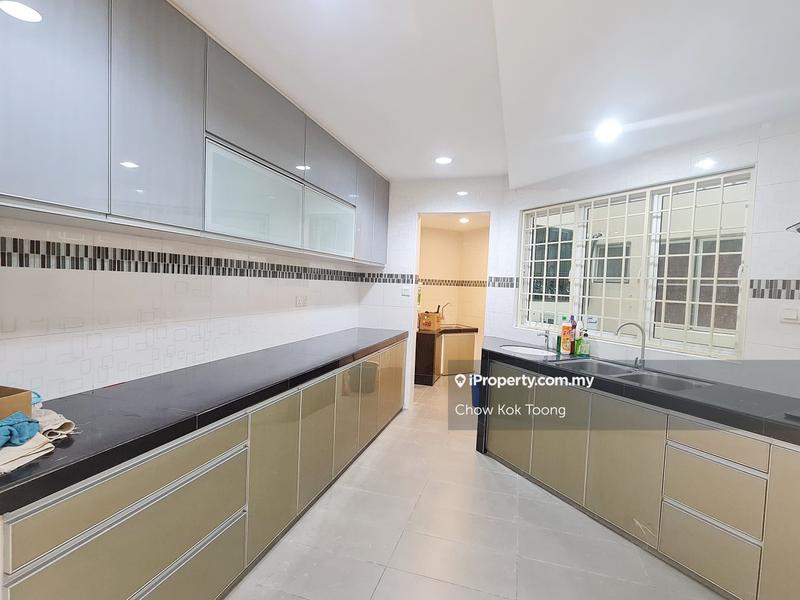 For Sale - La Vista Condominiums