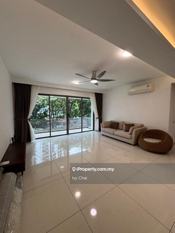 For Rent - Molek Pine 3